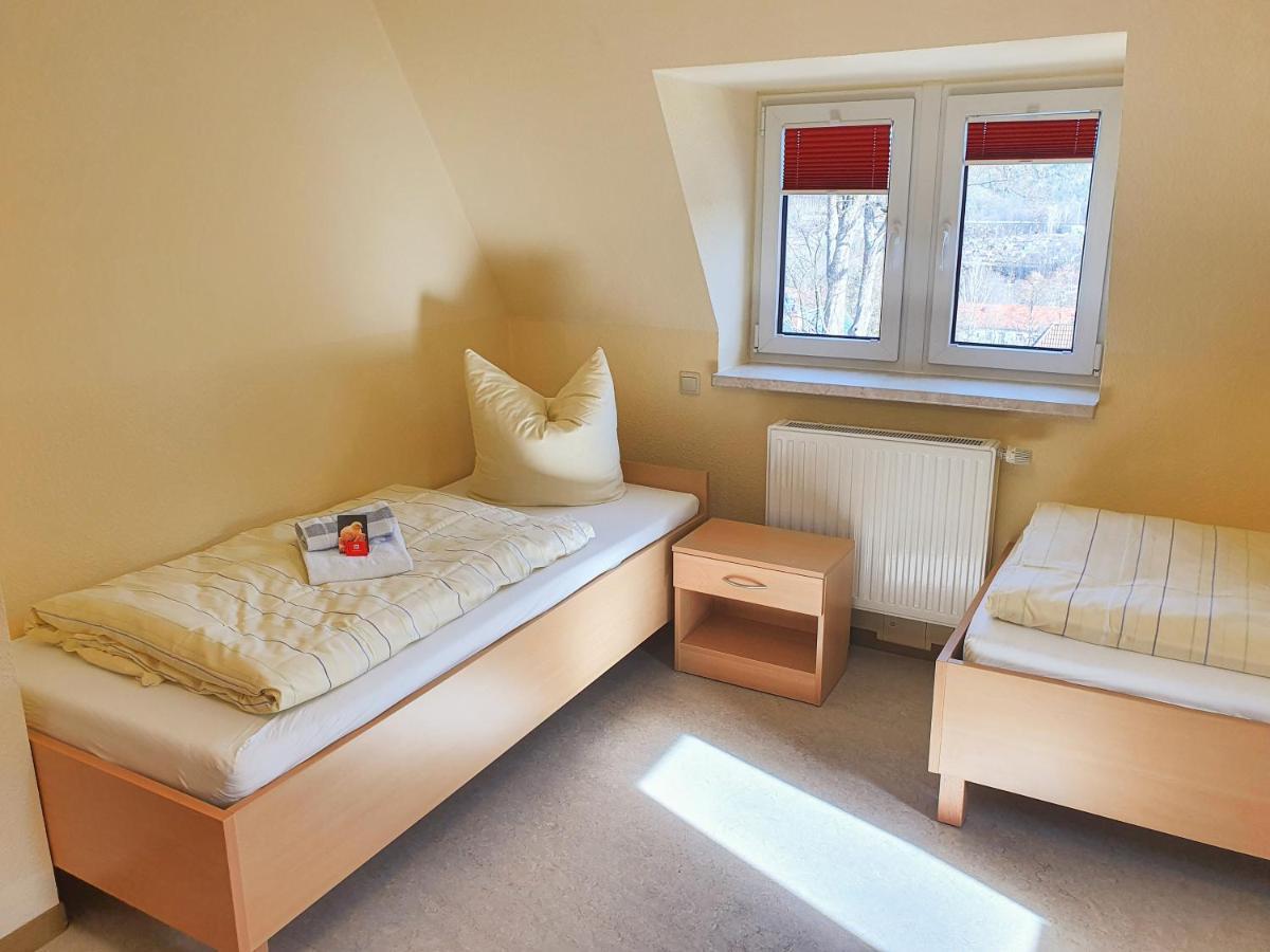 Saechsisches Gemeinschafts-Diakonissenhaus Zion E. V. Aue  Bagian luar foto