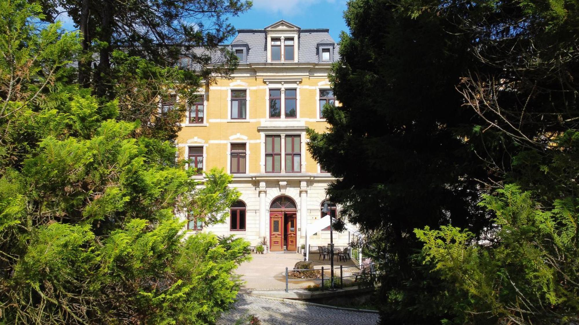 Saechsisches Gemeinschafts-Diakonissenhaus Zion E. V. Aue  Bagian luar foto